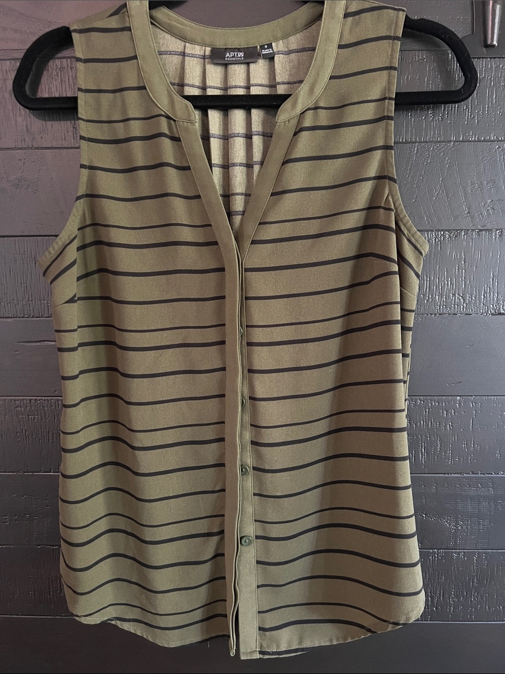 Apt. 9 Olive Green and Black Striped Sleeveless Button-Front Top